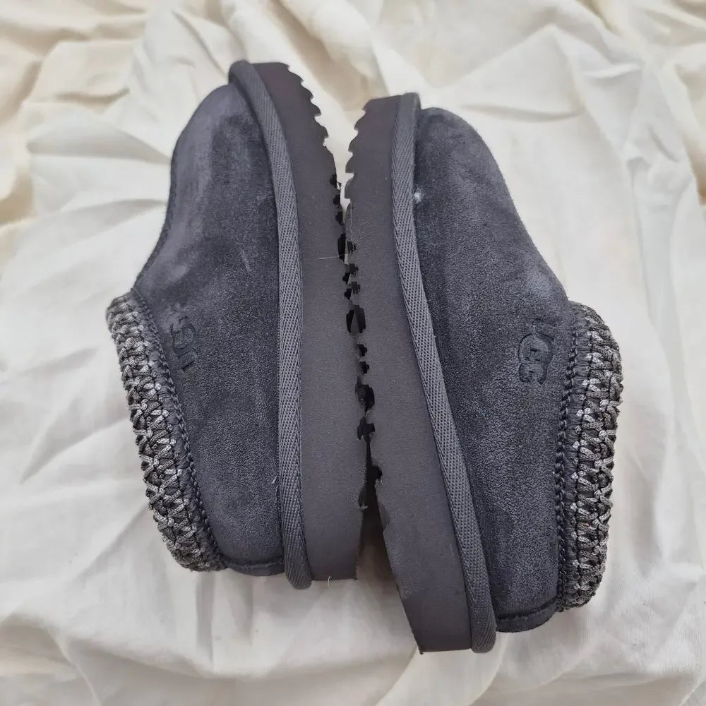 UGG Tasman II Slipper dark grey embroidered braid kids US Size 8